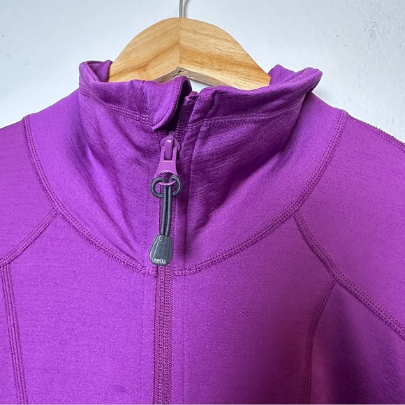 Zelle Zip Front Jacket with Thumbholes, S - Picture 5 of 7